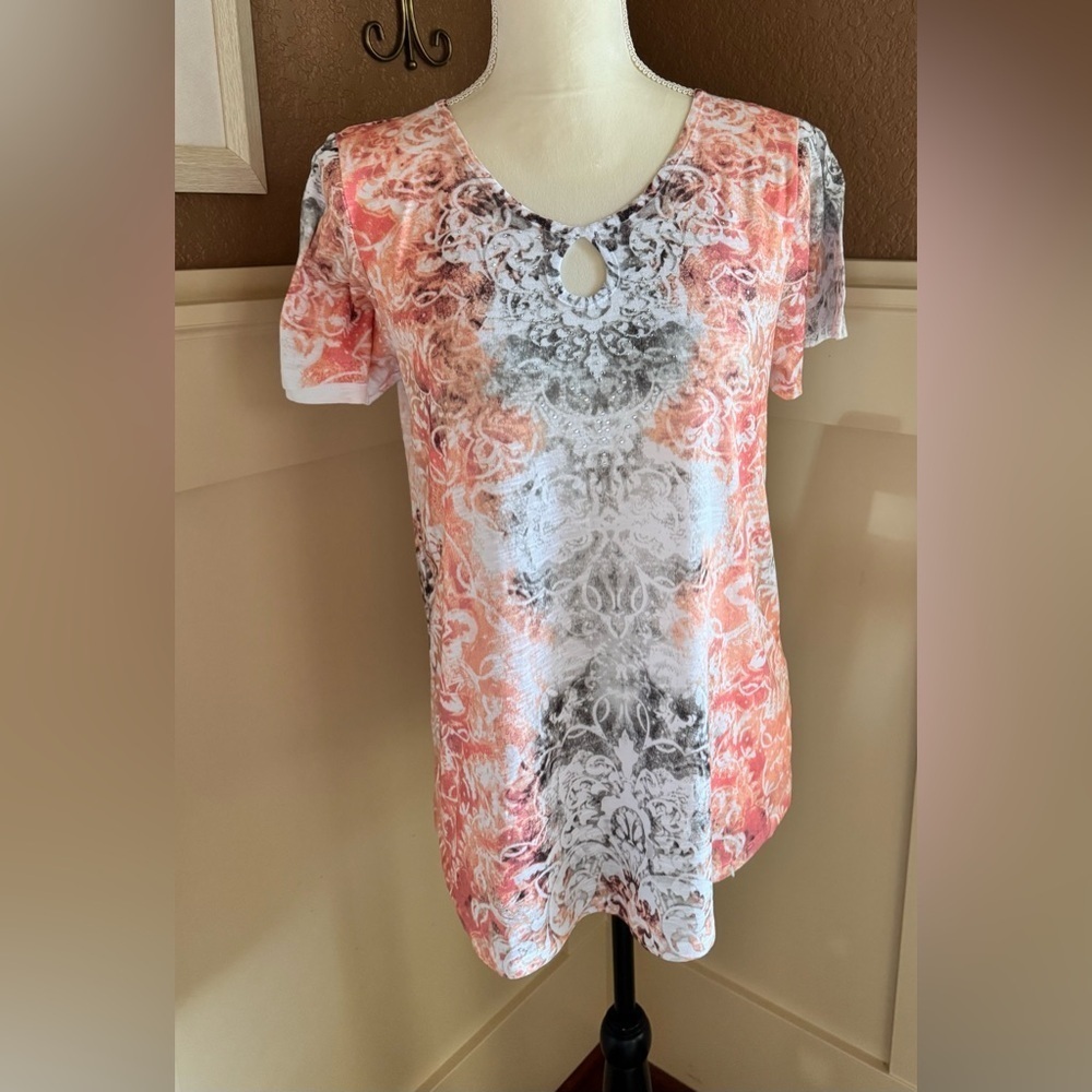 Time and Tru Women's Blouse in Coral and Gray Size Small